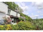 Gunnislake, Cornwall 2 bed terraced house for sale -