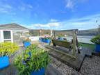 Bull Hill, Fowey 2 bed penthouse for sale -