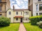 Upper Belgrave RdClifton 4 bed character property for sale -