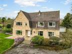 4 bedroom detached house for sale in Bumpers Batch, Bath, BA2