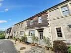 3 bedroom terraced house for rent in Victoria Mews, Wells, BA5