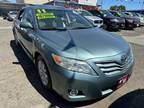 2011 Toyota Camry XLE Green, Low Miles