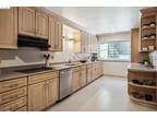 Condo For Sale In Berkeley, California