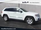 2013 Jeep grand cherokee White, 214K miles