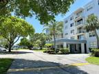 500 EXECUTIVE CENTER DR APT 1E, WEST PALM BEACH, FL 33401 Condo/Townhome For