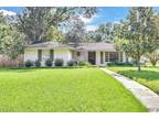 Charming 3 Bed, 2 Bath Single Family Home Baton Rouge, LA 8224 Menlo Dr