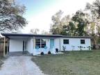 3 Bedroom 1 Bathroom House In Dunedin - Pet Friendly with Large Yard 611