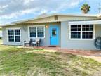 Single Family Detached - Jensen Beach, FL 1641 Ne South St