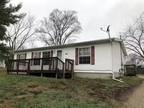 3 Bedroom 2 Bathroom Ranch Style Home 234 Hall St #NA