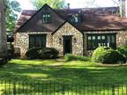 21 HILLCREST AVE, FRANKLIN, NC 28734 Single Family Residence For Rent MLS#