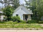 Home For Sale In Saginaw, Michigan