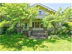 Discover this exquisite 1922 Craftsman home in The Dalles