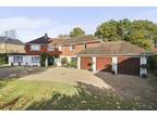 5 bedroom property to let in Godolphin Road, Weybridge, KT13 0PU - £6,750 pcm