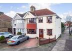 Axminster Crescent, Welling 4 bed semi-detached house for sale -