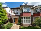 Oak Tree Gardens, Bromley, BR1 4 bed semi-detached house for sale -