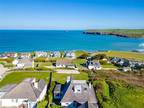 Highcliff, Polzeath, Wadebridge. 5 bed detached house for sale - £