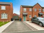 2 bedroom end of terrace house for sale in Meadow Way, Tamworth, B79