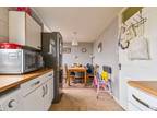 Stockwell Road, Stockwell, London, SW9 3 bed flat for sale -