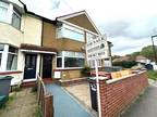 Sunningdale Avenue, Hanworth 3 bed terraced house for sale -
