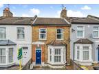Killearn Road, Catford 3 bed terraced house for sale -