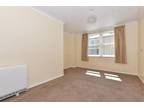 Pier Avenue, Herne Bay, Kent 1 bed ground floor flat for sale -