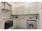 Comiston Road, Comiston, Edinburgh EH10, 3 bedroom flat to rent - 67233210