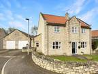 4 bedroom detached house for sale in Park Lane Close, Womersley, DN6