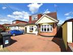 3 bedroom chalet for sale in Lascelles Gardens, Rochford, SS4