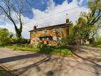 4 bedroom cottage for sale in Oak Tree Cottage, Crosshills, Sambrook, TF10