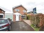 3 bedroom detached house for sale in Sandringham Close, Market Drayton