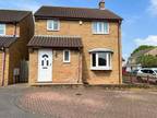 3 bedroom detached house for sale in Huckley Way, Bradley Stoke, Bristol