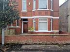 Grosvenor Road, Manchester M16 6 bed semi-detached house to rent - £2,800 pcm