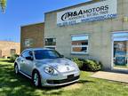 2013 Volkswagen Beetle 2.5L w/Sunroof Sound & Nav HATCHBACK 2-DR