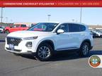 2019 Hyundai Santa Fe White, 141K miles