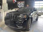 Used 2021 Jeep Grand Cherokee for sale.