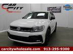 2020 Volkswagen Tiguan White, 68K miles