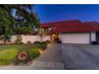 1379 W Ellery Way Fresno, CA