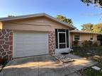 Home For Sale In Apopka, Florida