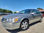 2001 Toyota Camry Green, 42K miles