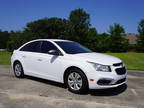 2016 Chevrolet Cruze White, 91K miles