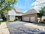 2 Stories - Clarendon Hills, IL 328 55th St