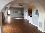 Condo For Rent In Chicago, Illinois