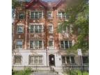 Flat For Rent In Chicago, Illinois