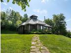 Home For Sale In Hyde Park, Vermont