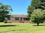 Home For Sale In Caret, Virginia