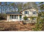 Single Family Residence, Bi Level - Durham, NC 3121 Appling Way