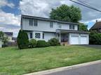 Home For Sale In Woodbridge, New Jersey