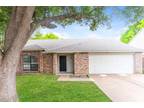 1406 Rockdale Dr, Arlington, TX 76018 - MLS 20614054