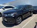 2019 Toyota Highlander Hybrid Limited Platinum