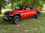 2024 Jeep Gladiator Sport